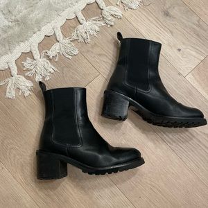 Seychelles Womens Leather Chelsea Boots